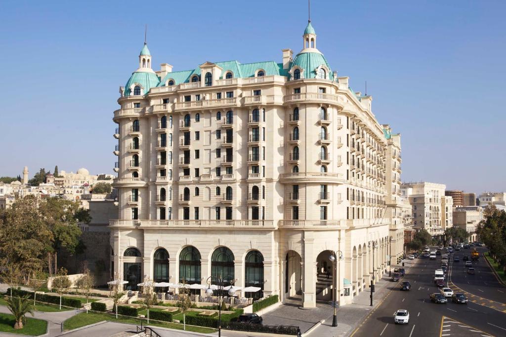 فندق Four Seasons Hotel Baku ( اسهل طريقه حجز )